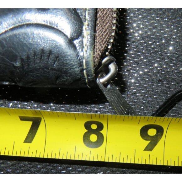 PATRICIA NASH Vintage Black Floral Tooled Leather Zip Around Long Wallet Wristle - Picture 10 of 13